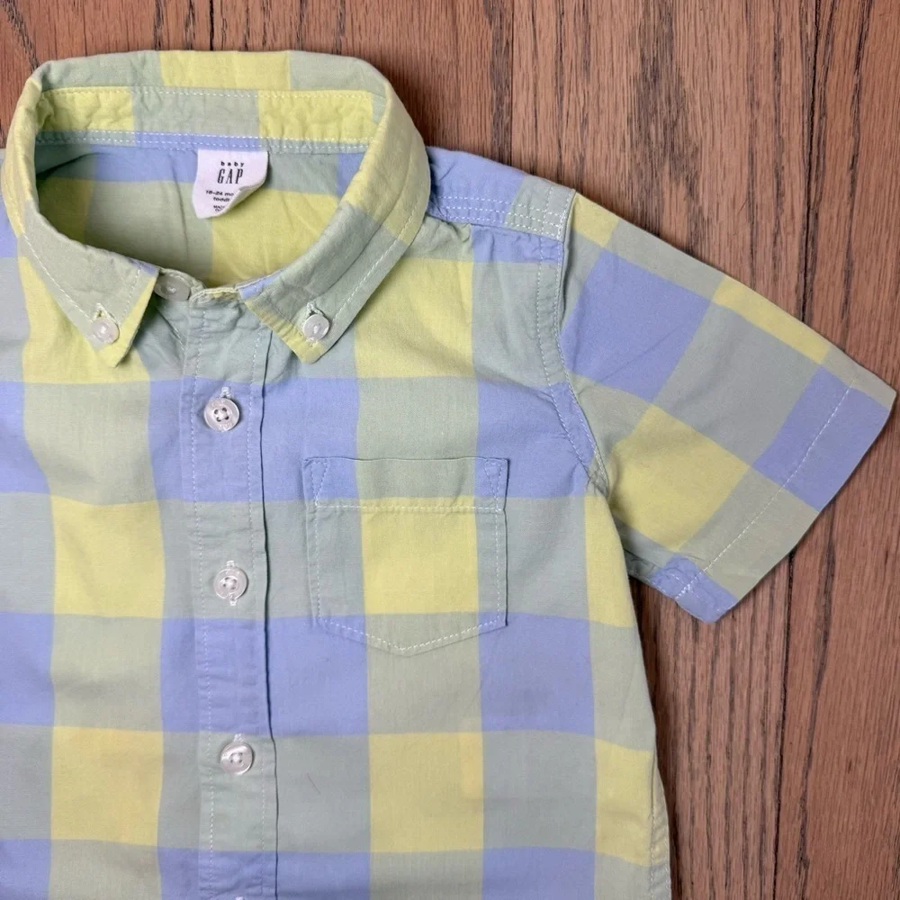 GAP Kids Toddler Plaid Short Sleeve Shirt Size 18-24 Months